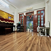Bán Nhà Riêng Phố Chùa Láng 40M2 X 4 Tầng Sổ Đỏ Chính Chủ
