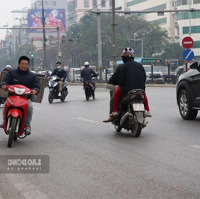 Bán Đất Tặng Nhà - Ô Tô Tránh Dừng Đõi Ngày Đêm - Mặt Tiền Rộng
