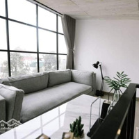 Vị Trí Đắc Địa - Khu Vực Hiếm Có Nhà Bán - Vài Bước Chân Ra Mặt Phố