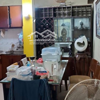 Gia Đinh Cần Bán Nhà Mặt Phố Trương Định, 180M2 X 3 Tầng, Mặt Tiền 6,8M, Giá Bán 31 Tỷ