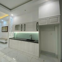 Bán nhà 2 tầng Tân Cổ Điển Full nội thất Kiệt ôtô 112 Thích Thịnh Khiết, phường Thủy Xuân, TP Huế