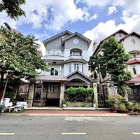 Bán Nhà Đường Số Tân Quy Quận 7, Gần Lâm Văn Bền 10 X20 . Giá Bán 28 Tỷ 9 .Gpxd 7 Tầng. Gần Lotter Mart