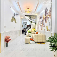 Nhà Đẹp Sẵn Nội Thất Đường Nguyễn Thị Minh Khai, Quận 1 Xây 49M2. Bán 4 Tỷ 490 Có Sổ Hồng Riêng.