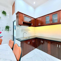 Nhà Đẹp Sẵn Nội Thất Đường Nguyễn Thị Minh Khai, Quận 1 Xây 49M2. Bán 4 Tỷ 490 Có Sổ Hồng Riêng.