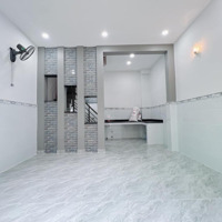 Nhà Q4 Mặt Tiền Hẻm Đoàn Văn Bơ 2 Phòng Ngủlớn 3 Vệ Sinhxây Btct Kiêng Cố - Shr Chính Chủ ( Không Đăng Ảo )
