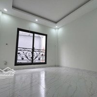 Bán Nhà Mới Đẹp Đường Cương Ngô - Nguyễn Bặc - Trung Tâm Thanh Trì, 5 Tầng, 40M, Giá Bán 7,2 Tỷ