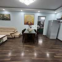 Bán Tập Thể Tầng 2, Ngõ 120 Hoàng Quốc Việt, Cầu Giấy: 120M, 3 Ngủ. Giá: 110 Triệu /M