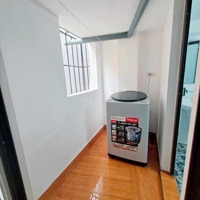 Cho Thuê Nhà Trọ Tại Phường Dịch Vọng, Cầu Giấy, Hà Nội, 5,5 Triệu, 30M2
