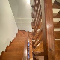 Láng Thượng Đống Đa. Ngõ Phân Lô, Gara Oto.diện Tích38M2 Dân Xây 5T Cực Chất. 2 Thoáng. Giá Bán 12.2 Tỷ.