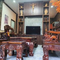 Bán Nhà 288M2 Giá Bán 4.3 Tỷ, Nhà Mái Thái Đẹp Gần Chợ Và Ubnd Xã Hoà Long, Thành Phố Bà Rịa , Brvt