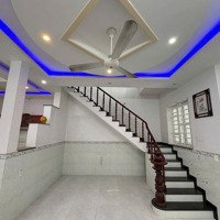 Đông Hòa Sát Đhqg Còn Sót Lại Nhà 1 Trệt 1 Lầu. Gần Chợ Gần Trường Học, Đường Rộng Thông Xe Hơi.