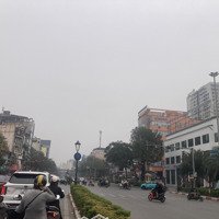 Bán Căn Nhà Kinh Doanh Sầm Uất Đoạn Đẹp Trung Tâm Nhất Mặt Phố Nguyễn Văn Cừ(2 Thoáng) 63M2 Giá Trị
