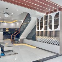 Cần Bán Nhà Gấp Để Ra Nước Ngoài Định Cư Đường Võ Trường Toản Phường 15 Quận 5Diện Tích80M2 Giá Bán 3,35 Tỷ