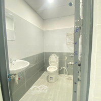 Cho Thuê Nhà Trọ 1 Phòng Ngủ 1 Vệ Sinh 18M2, Giá Thỏa Thuận, Tại Nhất Chi Mai, P 13, Tân Bình, Hcm