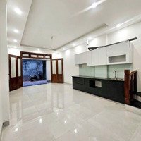 Bán Nr Tại Đường Phúc Đồng, Long Biên , 8 Tỷ, 51M2, 4 Phòng Ngủ 5 Vệ Sinhmặt Tiền4M, Thang Máy, Kinh Doanh, Sát Phố
