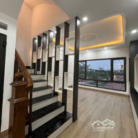 Nhà Mới Gara Ôtô Kinh Doanh, Ngay Linh Đàm, Bến Xe Nước Ngầm, Thoáng Trước Sau