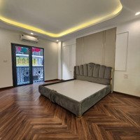 Quá Hiếm Nhà Đẹp Thang Máy Gần Hồ Phố Võ Thị Sáu Ô Tô Đỗ Cửa