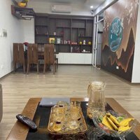 Bán chung cư C5 đường Nguyễn Cơ Thạch, Nam Từ Liêm căn tầng đẹp 107m 3PN full đồ sẵn vào ở ngay