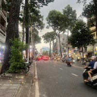 Ngay Hà Đô Centrosa. Bán Toà Nhà Đường 3 Tháng 2, P12, Q10. 228M2 (8,5X28M) 6Tầng - 450 Triệu/Th. 52 Tỷ