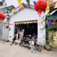 Bán Nhà Riêng, Ô Tô Đỗ Cửa, View Đẹp, Giao Thông Thuận Tiện, Khu Vực Đang Phát Triển.