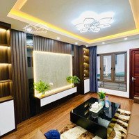 Bán Nhà 40M2,4Tầng,Mặt Tiền5M, Giá Bán 10,6 Tỷ, Phân Lô Ô Tô Tránh, Đường Âu Cơ, Nhật Tân, Tây Hồ.