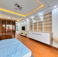 Lạc Long Quân, Thang Máy, Oto Dừng Đỗ Ngày Đêm Trước Nhà, Mặt Tiền Đẹp, Giá 10.7 Tỉ