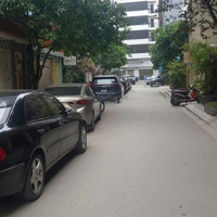 Lạc Long Quân, Thang Máy, Oto Dừng Đỗ Ngày Đêm Trước Nhà, Mặt Tiền Đẹp, Giá 10.7 Tỉ