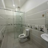 Siêu Phẩm Nhà Phố Kdc Vạn Xuân Tam Bình 1 Trệt 2 Lầu + Phòng Thờ Xách Vali Vào Ở Ngay!