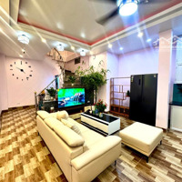 Bán Nhà Ở Cực Hiếm Tại Khương Đình - Thanh Xuân . 48M2 4 Tầng Mặt Tiền 5,3M ,Gần Phố Giá Hợp Lý.