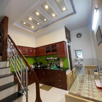 Bán Nhà Hoàng Diệu Quận 4 - 48M2 - 4 Tầng - Chỉ 4 Tỷ Nhỉnh - Vừa Ở Vừa Kinh Doanh