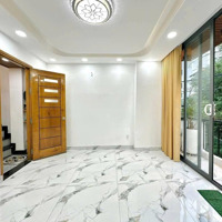 Bán Gấp Nhà Mặt Phố Cầm Bá Thước, 8,9 Tỷ, 40M2, 5 Phòng Ngủ 4 Vệ Sinh Phú Nhuận, Hcm