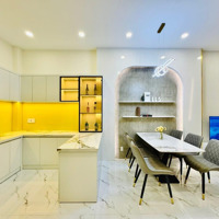 Định Cư Mỹ Cần Bán Nhà Đ.bà Lê Chân,Tân Định,Q1 Giá Bán 5Tỷ180/65,7M Thuê 34 Triệu/Tháng Gần Chợ Tân Định.
