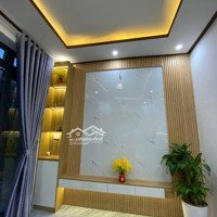 Chủ Nhờ Bán Nhà Hẻm 5M 68M2 Phan Văn Trị,P11,Q Bình Thạnh. Xây 2 Tầng ,Gần Chợ Bà Chiểu . Giá Bán 4Tỷ760
