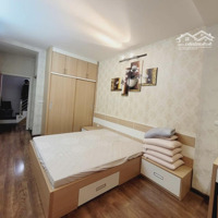 Nhà Đẹp Tôn Đức Thắng - Sát Phố - 2 Thoáng - Phân Lô - Ở Ngay