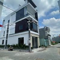 Bán Nhà 2 Mặt Tiền Mới Xây Sổ Riêng Hoàn Công Giá Rẻ.
