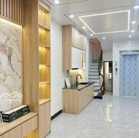 Chính Chủ Bán Nhà Phố Lụa Hà Đông - Oto Qua Nhà - Dân Cư Đông Dân Trí Cao - Giao Thông Thuận Tiện