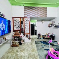 Bán Nhà Phố Vĩnh Phúcdiện Tích45M2 4 Tầng Giá Bán 7,2 Tỷ - Nhà Dân Xây - Gần Phố Liên Hệ: 0985342385 E Trường