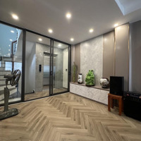 Bán Nhà Hồng Tiến, 6 Tầng Thang Máy, View Triệu Đô, 1 Nhà Ra Mặt Phố,Diện Tích44M2, 13,5 Tỷ, 0975585817