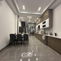 Bán Nhà Hồng Tiến, 6 Tầng Thang Máy, View Triệu Đô, 1 Nhà Ra Mặt Phố,Diện Tích44M2, 13,5 Tỷ, 0975585817