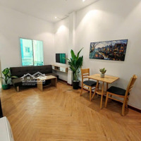 Cho Thuê Căn Hộ 1 Phòng Ngủ Mới Full Nội Thất Ngay Quận 3 Gần Đại Học Sài Gòn, Dinh Độc Lập