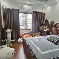 Bán Nhà Long Biên 5 Tầng Dòng Tiền Cho Thuê Lô Góc 3 Thoáng
