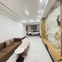 Phân Lô- Gara Ô Tô- Thang Máy- Nhà Mới Siêu Đẹp