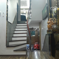 Bán Nhà Mặt Ngõ Ô Tô- Ngõ 93 Nguyễn Chí Thanh, 18 Tỷ, 40 M2, Giá Siêu Hời