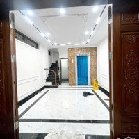 Cực Hiếm Bán Nhà Cầu Giấy Lô Góc Thang Máy Kinh Doanh Sầm Uất Liên Hệ: 0982286191
