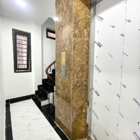 Cực Hiếm Bán Nhà Cầu Giấy Lô Góc Thang Máy Kinh Doanh Sầm Uất Liên Hệ: 0982286191