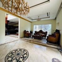 Biệt thự mặt tiền nguyễn đức thuận hiệp thành bình dương   370m2