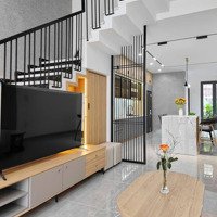 Bán Nhà Ngõ 242 Nghi Tàm, 34M2, 5 Tầng, Sổ Chính Chủ, 5.8 Tỷ Đồng.