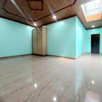 BÁN NHÀ TRẢNG DÀI, 1TRỆT 1LẦU LỬNG, ĐƯỜNG RỘNG 6m THÔNG, SÂN ĐẬU OTO