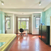 Studio Full Nội Thất - Cửa Kính Siêu Sáng