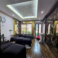 18 TỶ - Bán nhà phân lô Nguyễn Chí Thanh - Ô tô tránh kinh doanh - 50m ra mặt phố